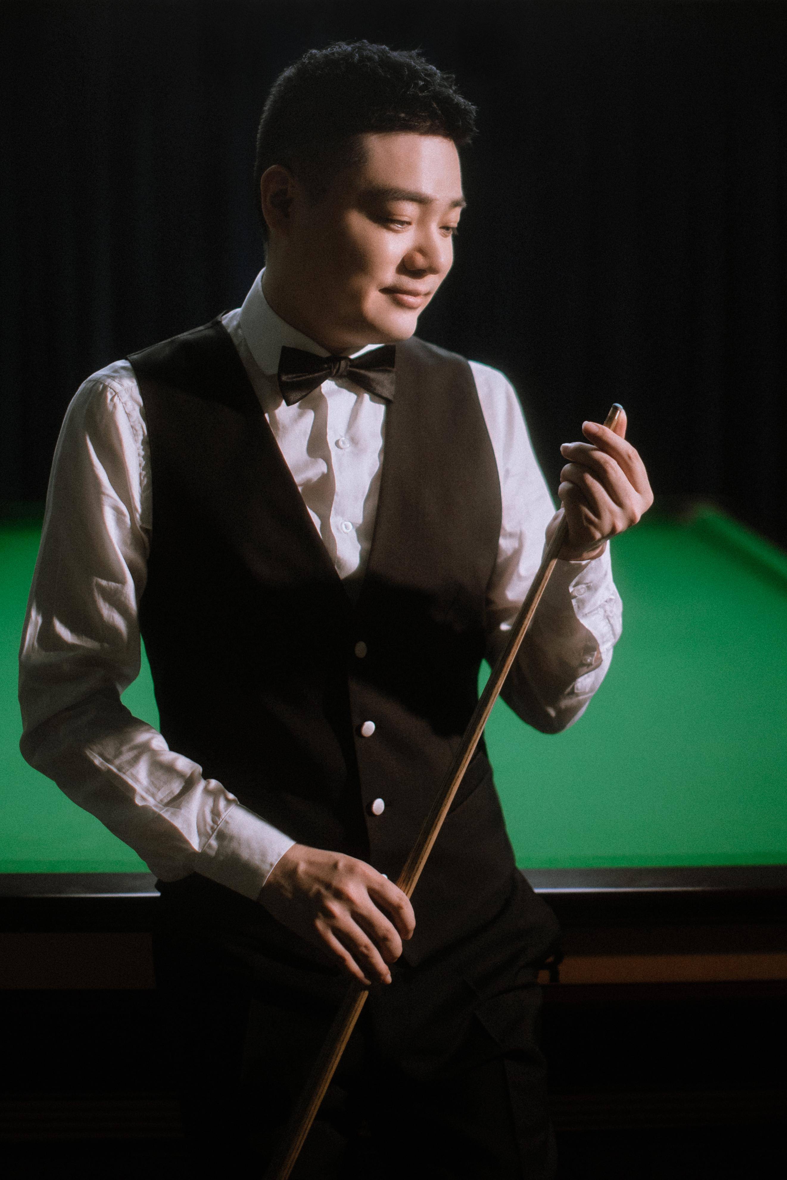 承担着巨大 承担着巨大