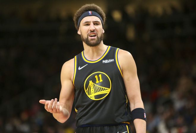 乌迪内斯正 乌迪内斯正