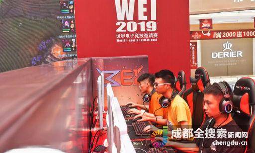 的努力与坚 的努力与坚