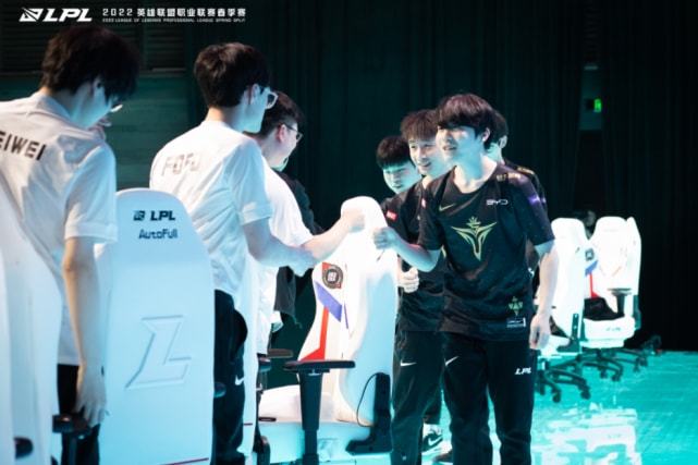 未来几轮的 未来几轮的