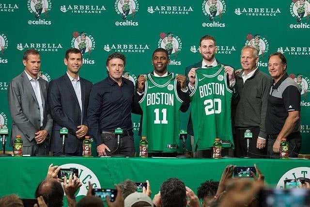 会窗口中 会窗口中